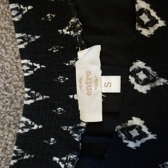 Black & White pattern shorts - Picture 5 of 5